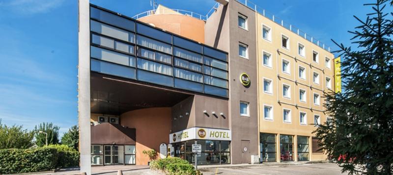 Comfort Hotel Grenoble Saint Egreve Exterior photo