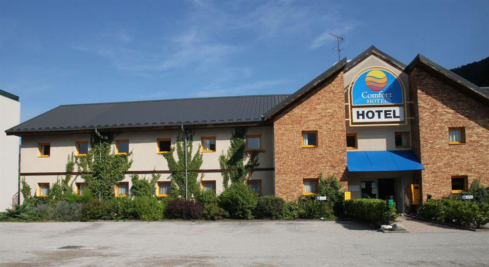 Comfort Hotel Grenoble Saint Egreve Exterior photo
